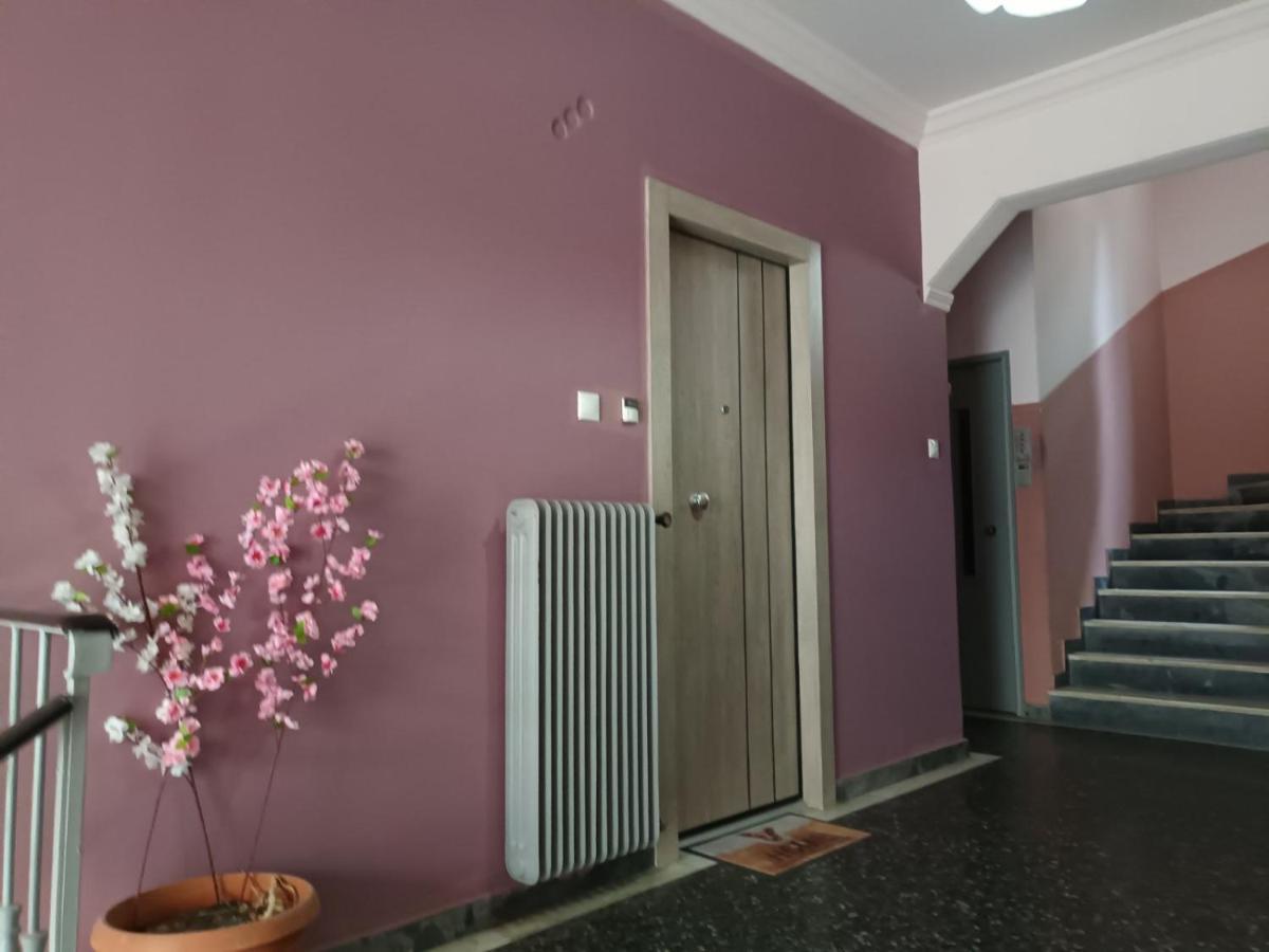 Valtameri Athena Bagian luar foto