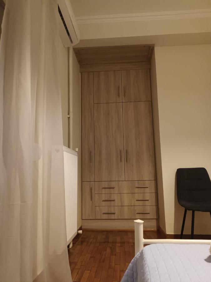 Valtameri Athena Bagian luar foto